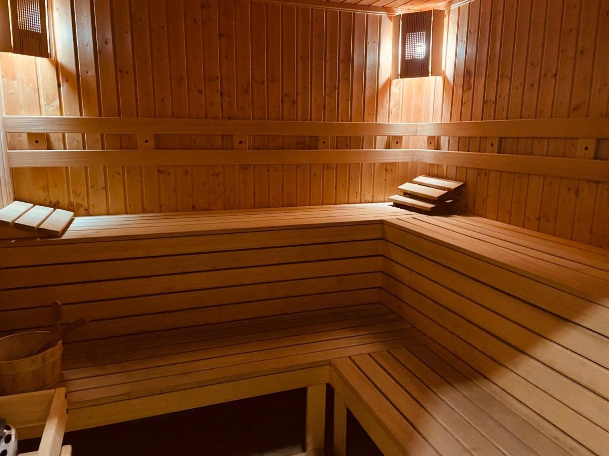 Ground Floor 2-Bedrooms, 2-Bathrooms Apartment Near Bansko In A Complex With Pools And Spa Included Razlog Exterior foto